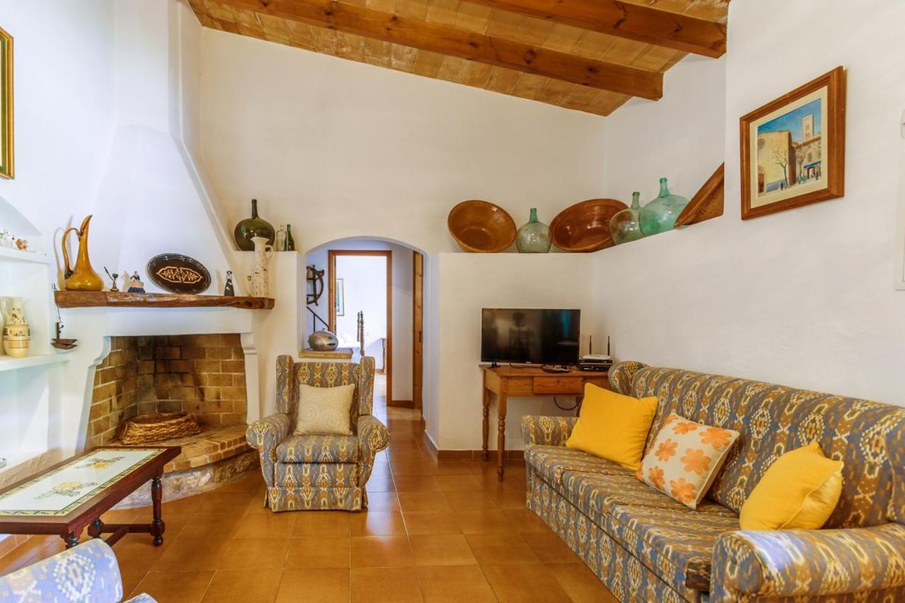With Private Pool In *